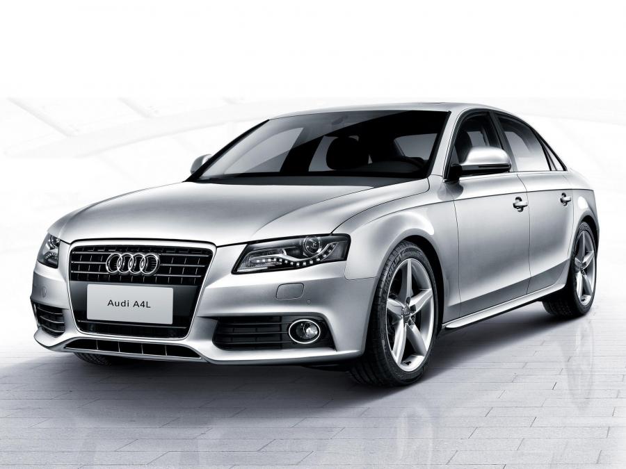  Audi A4L 3.2 FSI Quattro (B8, 8K) 2009 года  (CN) (фото 1 из 3)